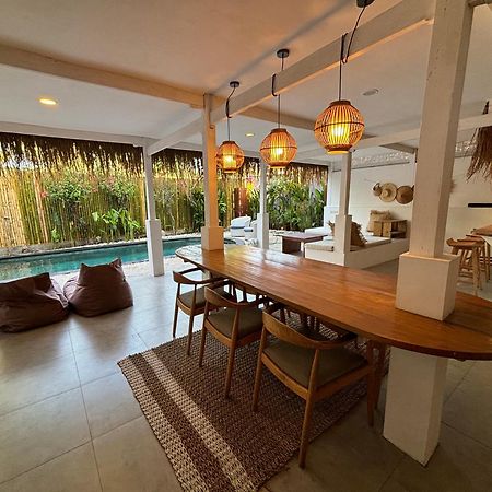 Villa Tiga Gili Air Extérieur photo